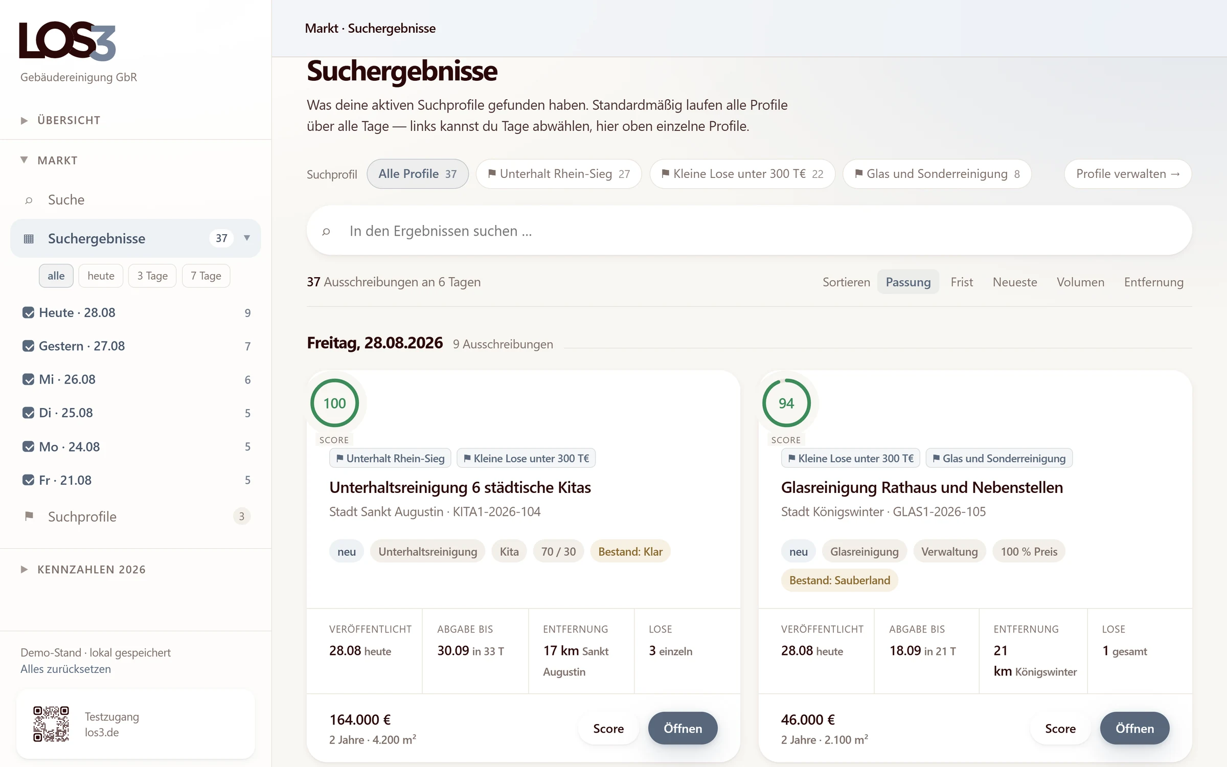 Trefferliste in Los3: mehrere öffentliche Ausschreibungen für Gebäudereinigung untereinander, je Eintrag Auftraggeber, Ort, Frist und Passung zum Betrieb.